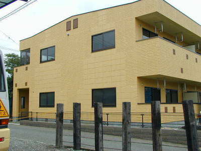 Building appearance. Novel appearance!