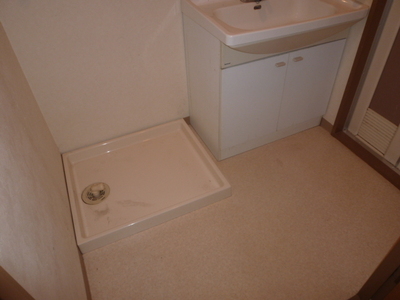 Washroom. Dressing room