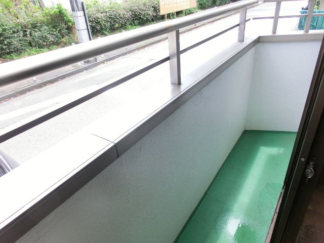 Balcony. You can hang out the laundry on the balcony ☆