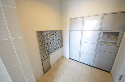 Other common areas. ☆ Courier BOX ☆