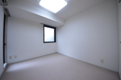 Living and room.  ☆ Free to arrange space ☆