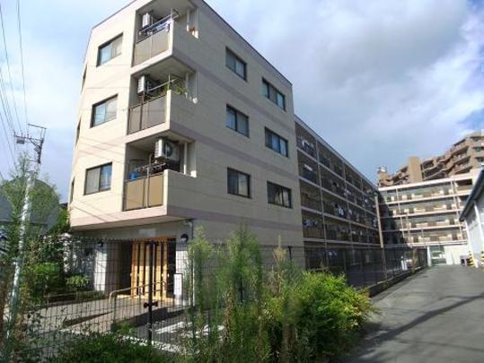 Local appearance photo. Lee Best Tachikawa appearance