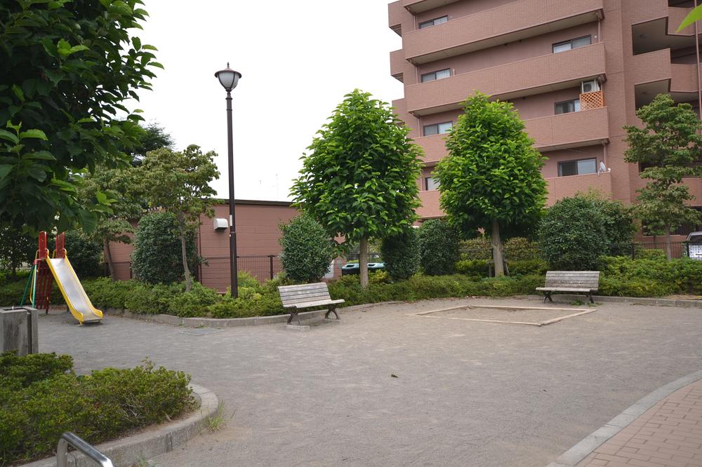 park. Matsunaka bridge South Park up to 5m