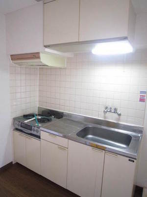 Kitchen. Spacious kitchen