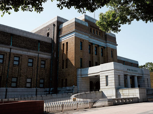 Surrounding environment. National Science Museum (about 970m ・ Walk 13 minutes)