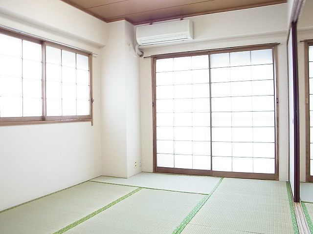 Other room space. Japanese-style room 6.0 quires