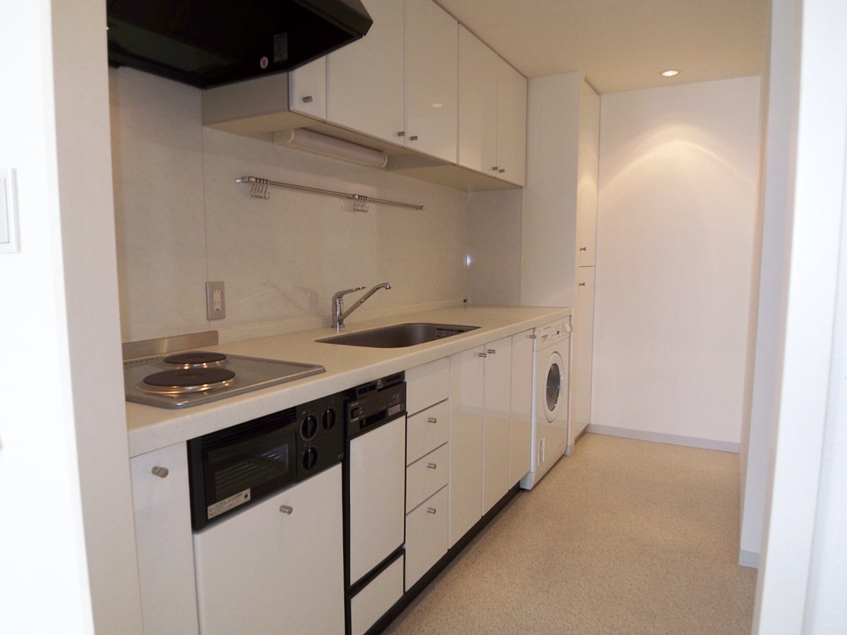 Kitchen. disposer ・ Dishwasher ・ Washing and drying machine Fully equipped