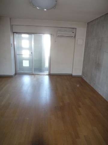 Living and room. Western style room