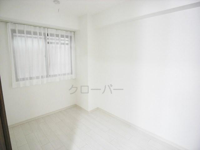 Non-living room
