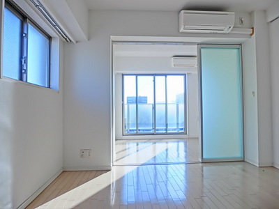 Other room space. ☆ Bright living room ☆