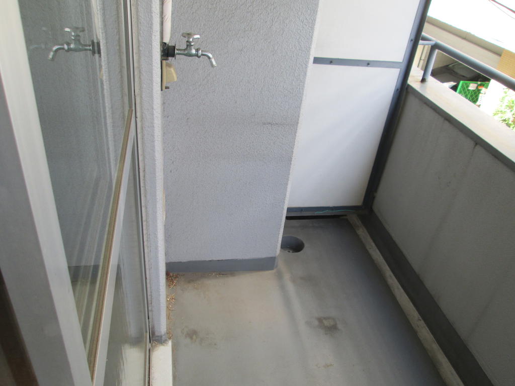 Other Equipment. This washing machine Storage. 