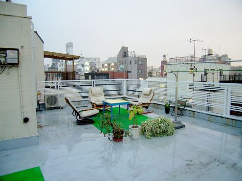 Other common areas. Rooftop washing clothes Parking (free washing machine installation)