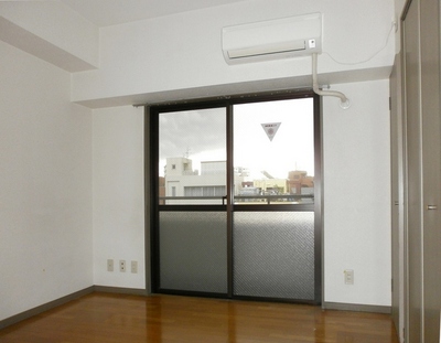 Living and room. ※ 503, Room photo diversion / Current Status confirmation necessity