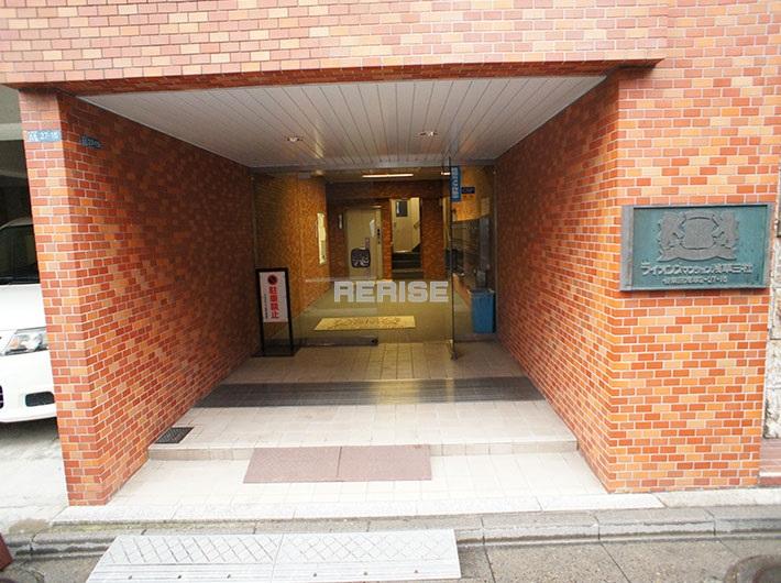 Entrance. Entrance outside