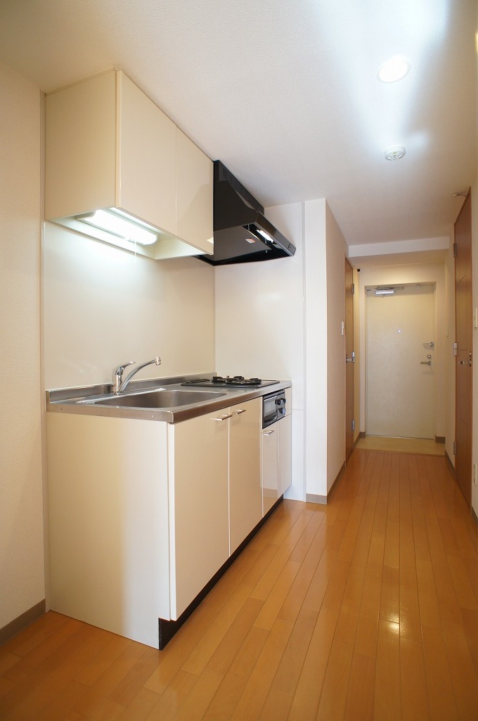 Kitchen. Kitchen is a two-burner gas stove system kitchen with grill!