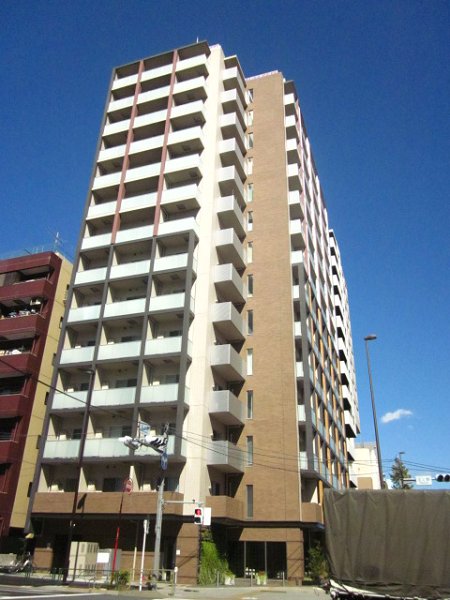 Building appearance. Southeast