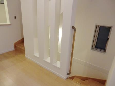 Other. Little ingenuity on the walls of the stairs. Play precisely because builders Gokoro