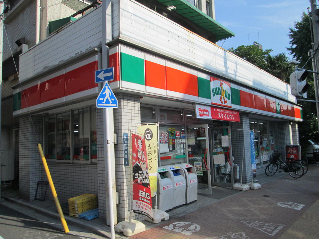 Convenience store. 168m until Thanksgiving Taito Matsugaya store (convenience store)