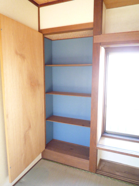 Receipt. Like this is in the storage.