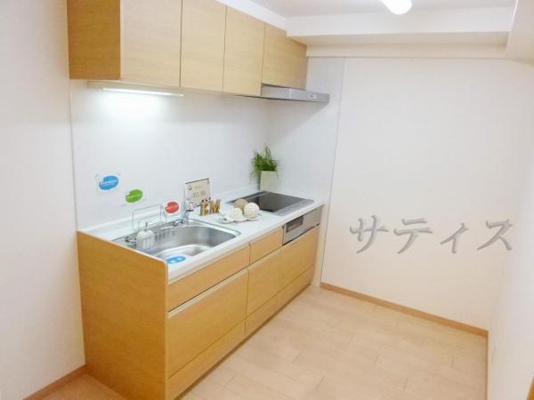 Kitchen. ~ Space kitchen with a separate sense of 2.3 quires ~