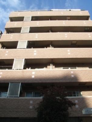 Local appearance photo. Exterior (1)