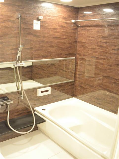 Bathroom. Spacious relaxing bathroom