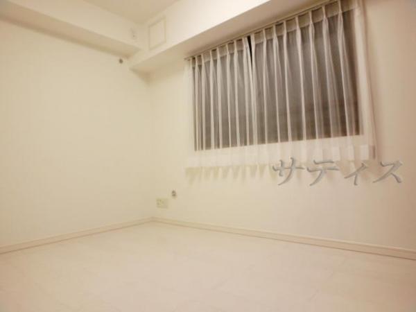 Non-living room