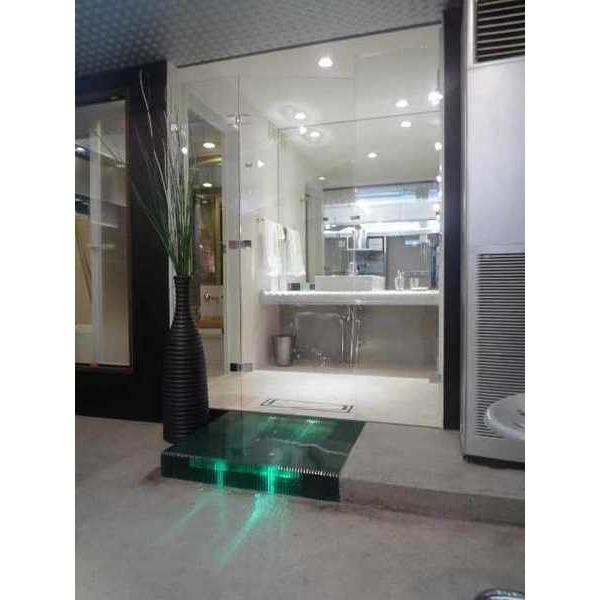 Other local. Shinjuku Showroom