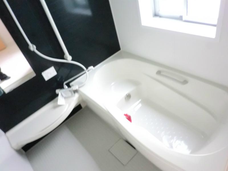 Other Equipment. 1 tsubo size bus and spacious. It is completely balanced likely tired of the day. 