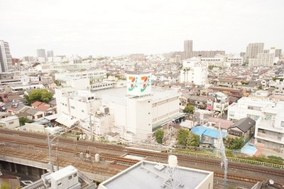 Supermarket. Ito-Yokado Minowa store up to (super) 191m