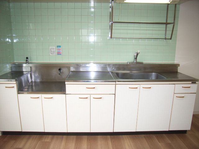 Kitchen. Kitchen