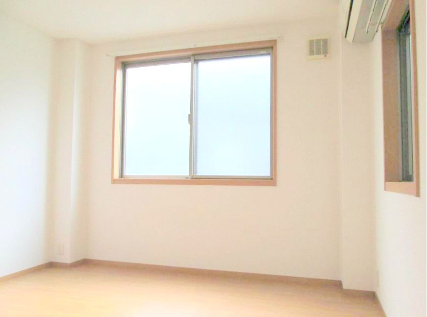 Living and room. Two-sided lighting