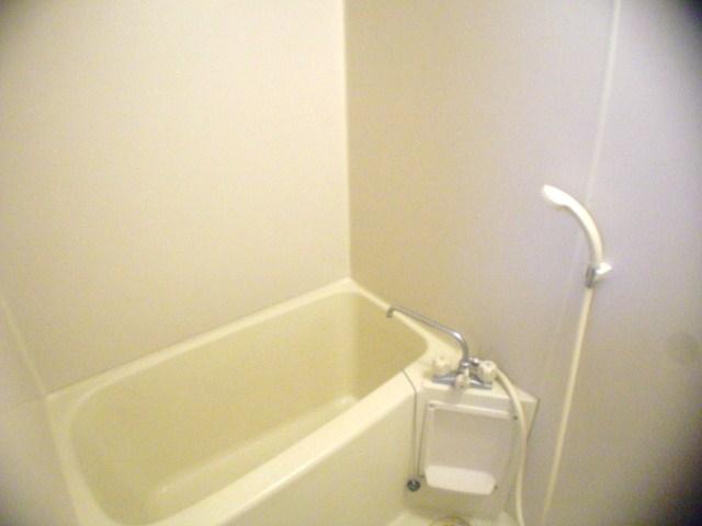 Bath. Isomorphic type