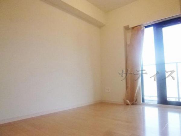Non-living room