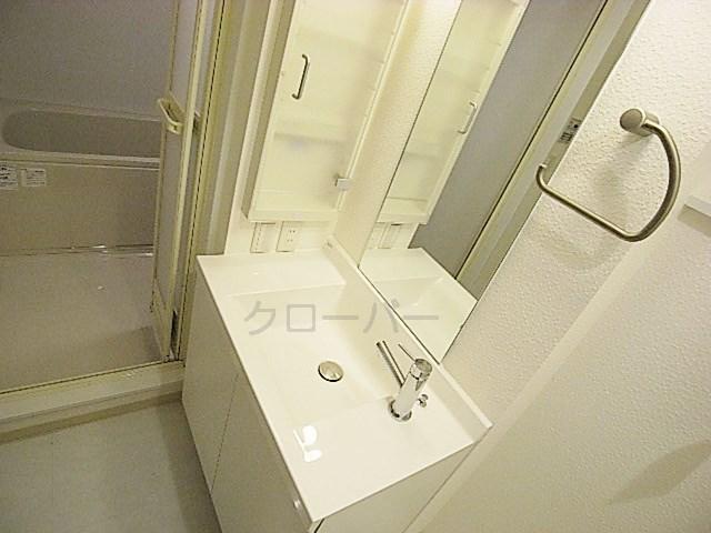 Wash basin, toilet. Bathroom vanity