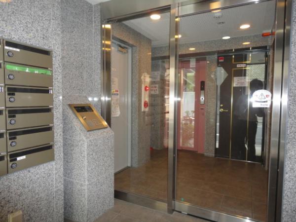 lobby