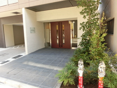 Entrance. Full of profound feeling Entrance