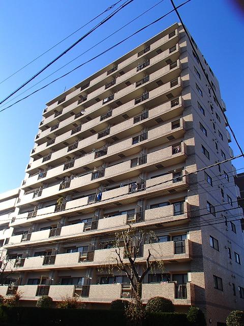 Local appearance photo. 1995 Year Built, Courier BOX ・ Auto-lock is equipped.
