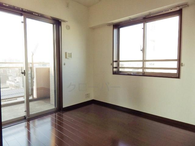 Non-living room