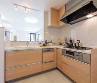 Same specifications photo (kitchen)