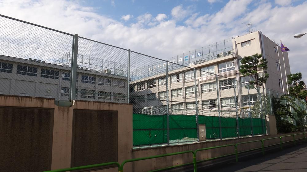 Primary school. 370m to Taito Ward Senzoku elementary school