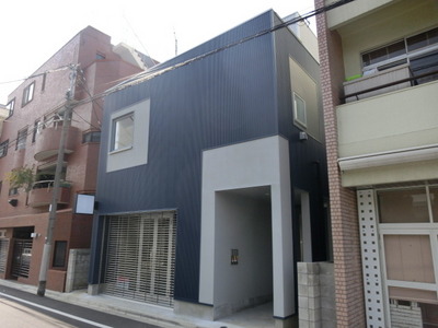 Building appearance. Women limited designer's apartment