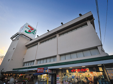 Surrounding environment. Ito-Yokado (a 12-minute walk / About 900m)