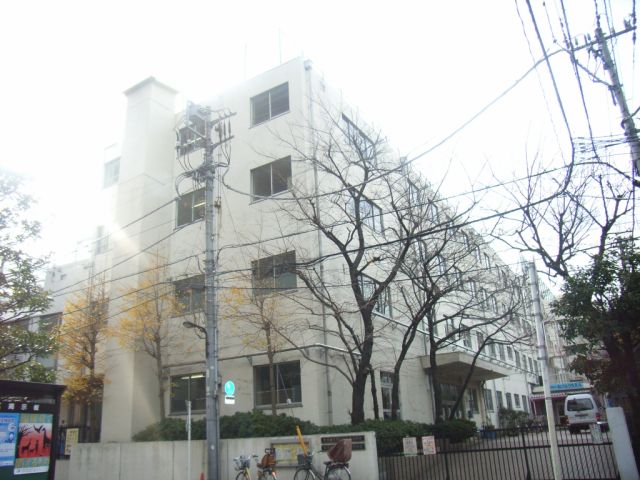 Primary school. Ward Nezu to elementary school (elementary school) 520m