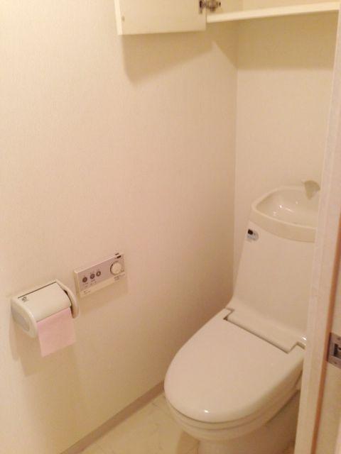 Toilet