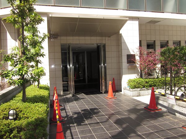 Entrance. Brokerage fees 0 yen Key money 0 month