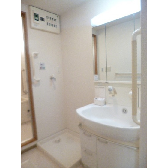 Washroom. Wash dressing room