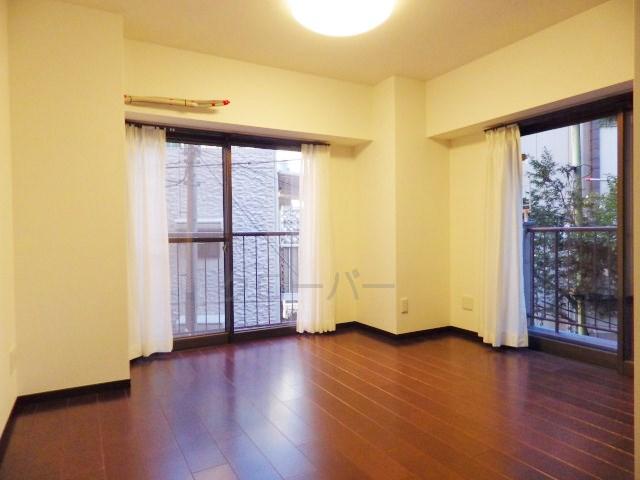 Non-living room