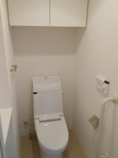 Toilet