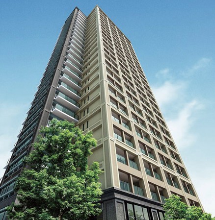 The ground 26 floors ・ High-rise tower of all 124 House. Symbolic facade design is impressive (Rendering)